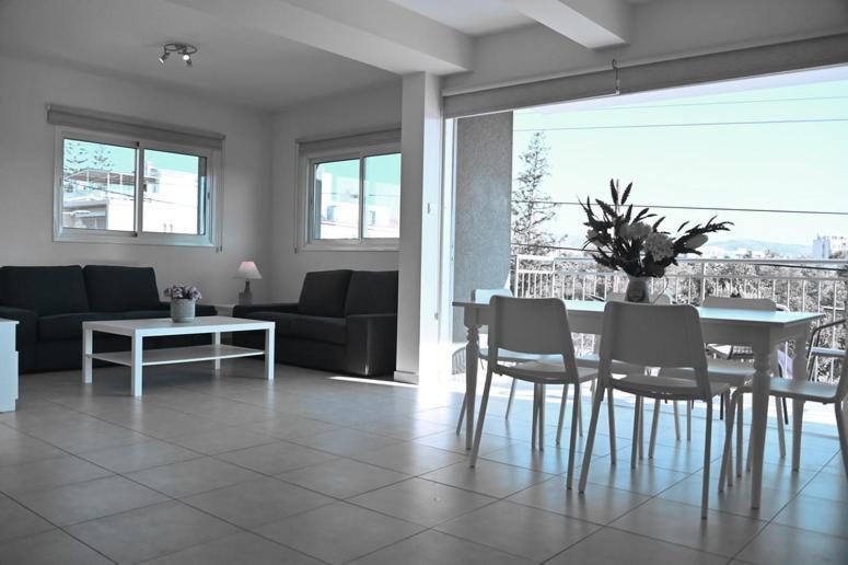 Edessis Beach House Limassol Exterior photo